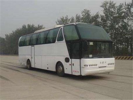 鄭州租賃大巴車租一輛大巴55座多少錢一天？http://www.shanghaimagic.com.cn/